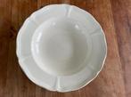 Wedgwood Queen's Plain groot diep bord/pastabord 26/27cm, Ophalen of Verzenden, Zo goed als nieuw, Bord(en), Wedgwood
