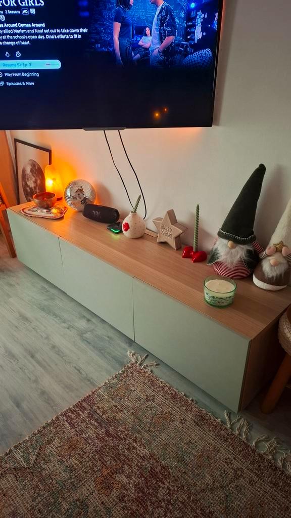 Ikea Besta Kast - MOET WEG TOT 31.12, Huis en Inrichting, Kasten | Televisiemeubels, Zo goed als nieuw, Minder dan 100 cm, 150 tot 200 cm