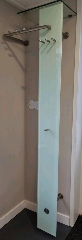 Design kapstok metaal/glas beschikbaar voor biedingen