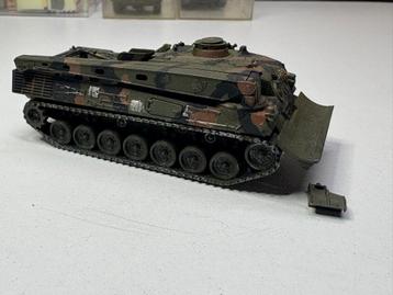 Roco Minitanks Leopard Bergepanzer camo IMG5961/2/3/4/5 beschikbaar voor biedingen