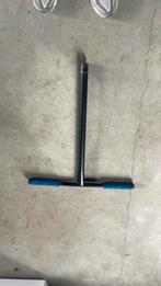 Titanium bar moet weg!!, Ophalen of Verzenden