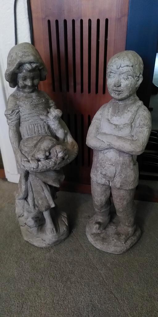 Stenen Beeldjes - Jongen en Meisje, Tuin en Terras, Tuinbeelden, Gebruikt, Mensenbeeld, Steen, Ophalen