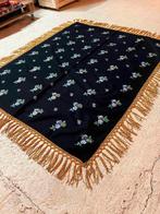 Retro tafelkleed geborduurd zwart met bloemen 156/126, Gebruikt, Etten-Leur, DJT@dejuistetoon.eu, Ophalen of Verzenden