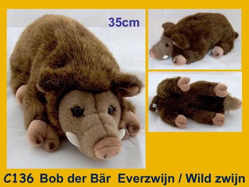 C136 Bob der Bär : Everzwijn / Wild zwijn 35cm groot, Kinderen en Baby's, Speelgoed | Knuffels en Pluche, Zo goed als nieuw, Overige typen