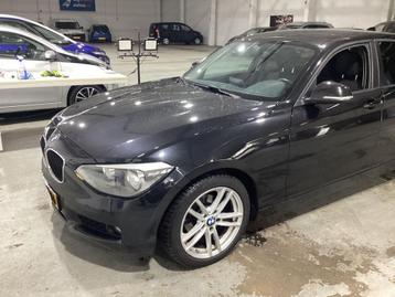 BMW 1-serie 116i Business // 6-TTZ-76 / NL PRIJS 6399 beschikbaar voor biedingen