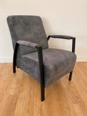 Zeer nette velvet Fauteuil Groen/Zwart beschikbaar voor biedingen