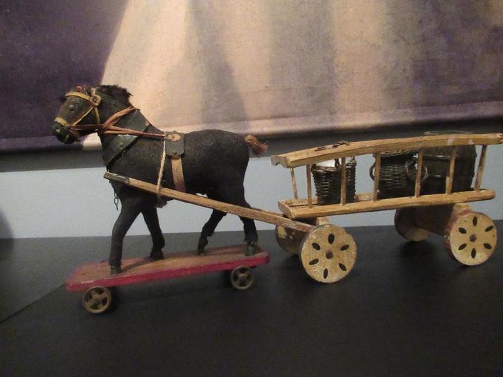 ANTIEK PAARDJE met BOERENKAR verzenden mogelijk, Antiek en Kunst, Antiek | Speelgoed, Ophalen