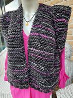 Nieuw handgebreid gemêleerd Gilet model Kiro by Kim, Kleding | Dames, Truien en Vesten, Ophalen of Verzenden, Nieuw, Paars
