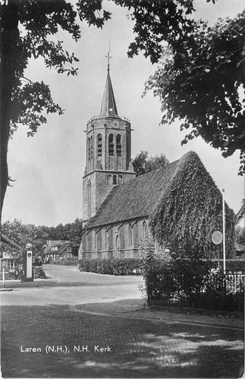 (300-148-019) Laren Kerk beschikbaar voor biedingen