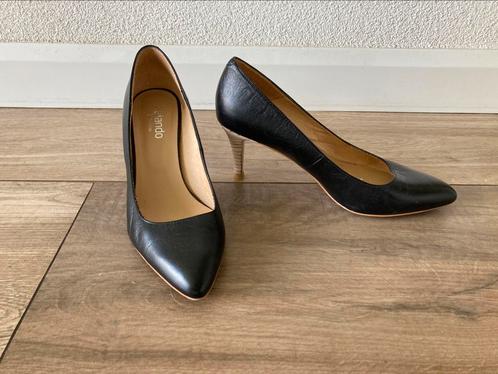 Zwarte pumps naaldhak hout mt 39 - als nieuw!, Kleding | Dames, Schoenen, Nieuw, Pumps, Zwart, Ophalen of Verzenden