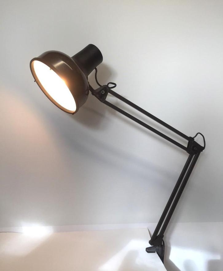 LIVAL P-12 architectenlamp, bureaulamp jaren ’70 vintage, Huis en Inrichting, Lampen | Tafellampen, Gebruikt, 75 cm of meer, Kunststof