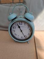 Diverse decoratie zoals klok, zebra bloempotje, auto en vlie, Ophalen, Zo goed als nieuw