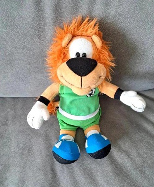 Loekie de Leeuw knuffel – 35 cm – keeperoutfit, Kinderen en Baby's, Speelgoed | Knuffels en Pluche, Zo goed als nieuw, Overige typen