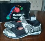 Nieuwe Desigual instappers met wreefband maat 38 (dames), Kleding | Dames, Schoenen, Nieuw, Ophalen of Verzenden, Desigual, Instappers