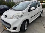 Peugeot 107 VERKOCHT, Euro 5, Stof, Gebruikt, 4 stoelen