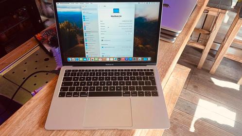 Apple MacBook 13 inch 2019, Computers en Software, Apple Macbooks, Zo goed als nieuw, MacBook, 13 inch, Minder dan 2 Ghz, 256 GB