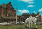 STAD GRONINGEN Station met Peerd van Ome Loeks en Taxi's, Verzamelen, Verzenden, 1960 tot 1980, Ongelopen, Groningen
