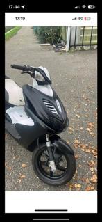 Aerox 50cc, Fietsen en Brommers, Scooters | Yamaha, Ophalen of Verzenden, Zo goed als nieuw, Tweetakt, Aerox