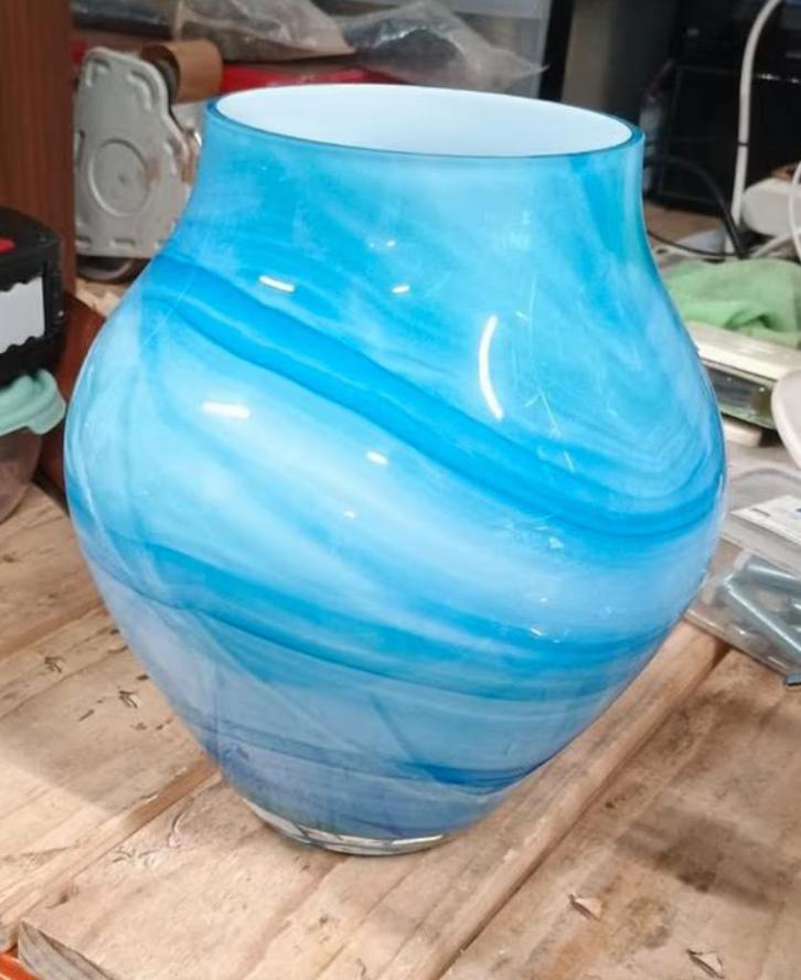 Villeroy & Boch Oronda vaas 21 cm, Huis en Inrichting, Woonaccessoires | Vazen, Zo goed als nieuw, Blauw, Minder dan 50 cm, Glas