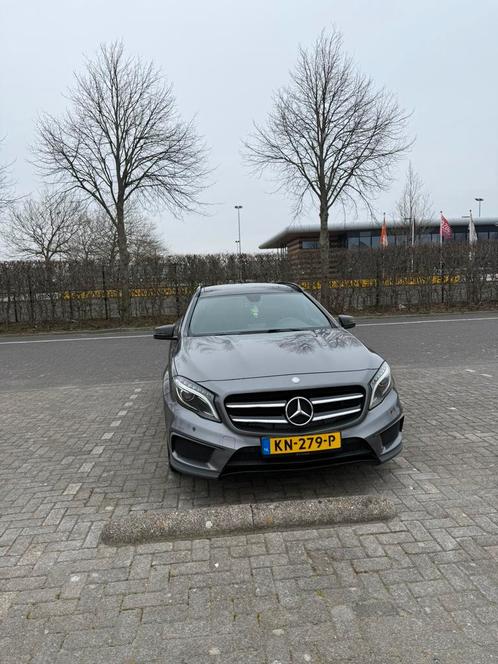 Mercedes-Benz Gla 220 cdi 4M AMG PANO, Auto's, Mercedes-Benz, Particulier, GLA, 4x4, ABS, Achteruitrijcamera, Adaptieve lichten