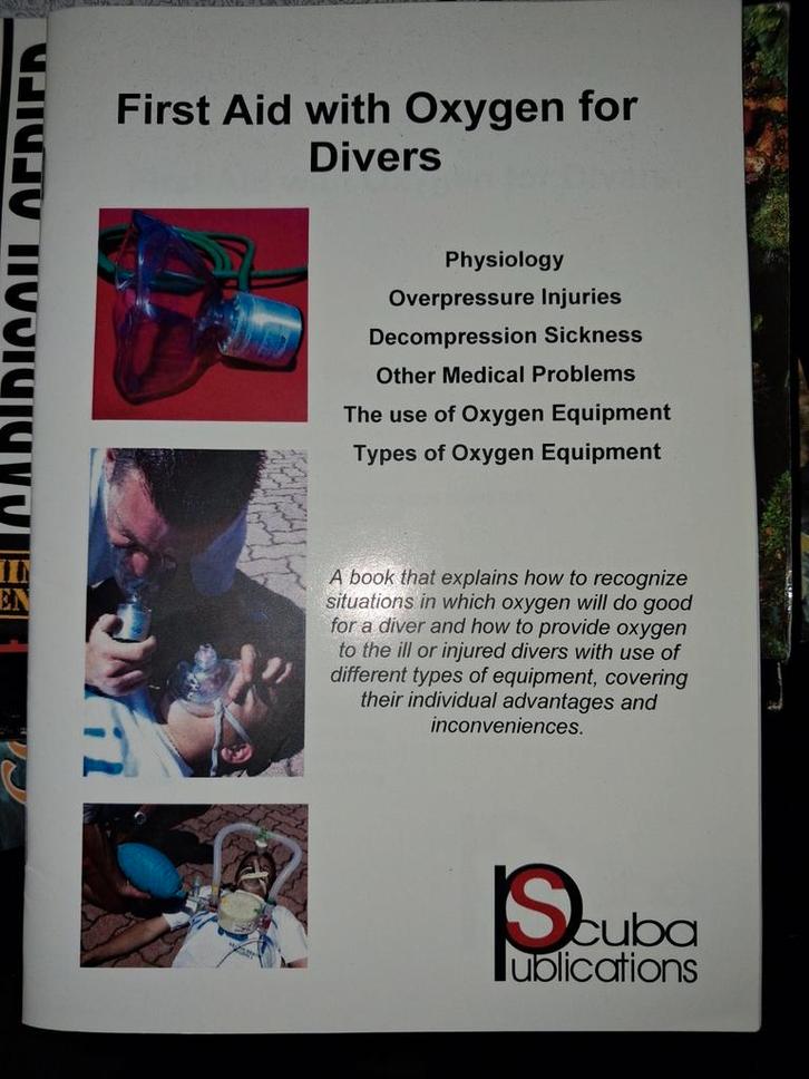 Eerste Hulp met Zuurstof voor Duikers - Boek, Boeken, Techniek, Zo goed als nieuw, Overige onderwerpen, Ophalen of Verzenden