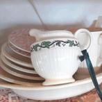 Wedgwood, roomkan mini maat met klimop guirlande, Huis en Inrichting, Keuken | Servies, Wedgwood, Ophalen of Verzenden