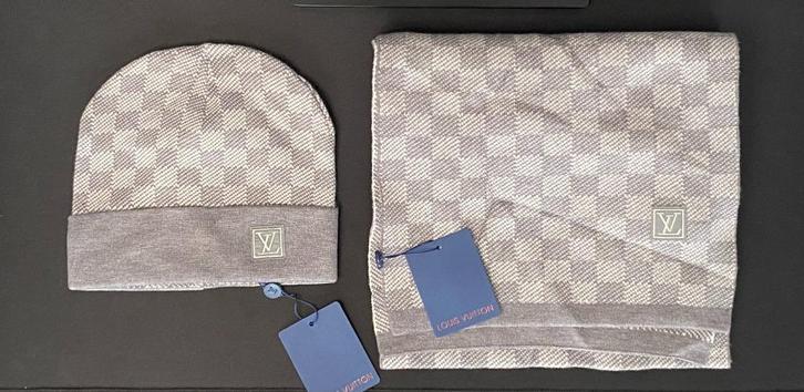 muts met sjaal, Kleding | Heren, Mutsen, Sjaals en Handschoenen, Zo goed als nieuw, Muts, Overige maten, Ophalen