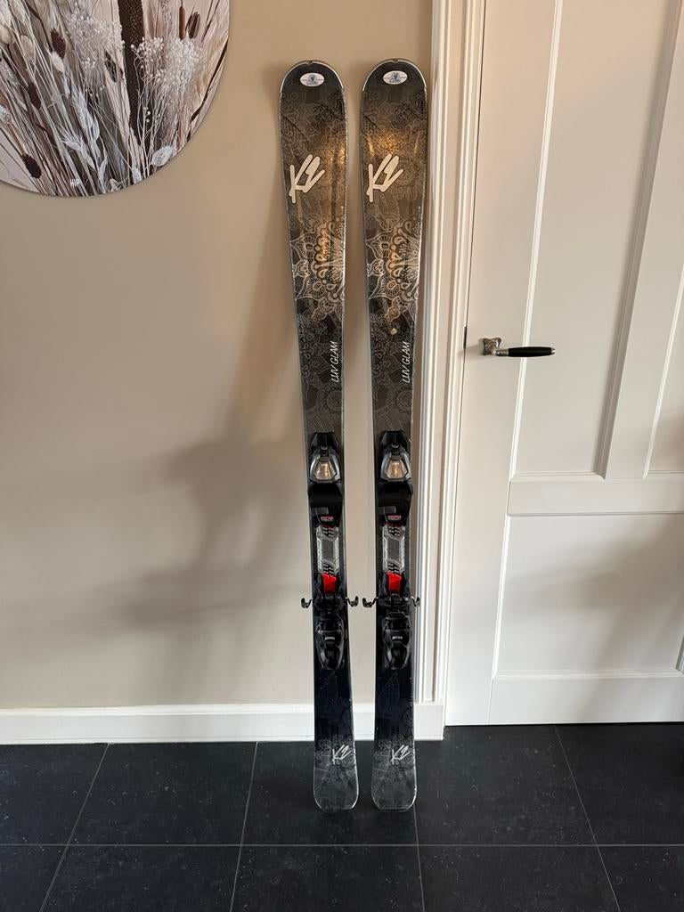 K2 LUV GLAM Dames Ski - 156 cm, Overige merken, 140 tot 160 cm, Gebruikt, Ophalen of Verzenden