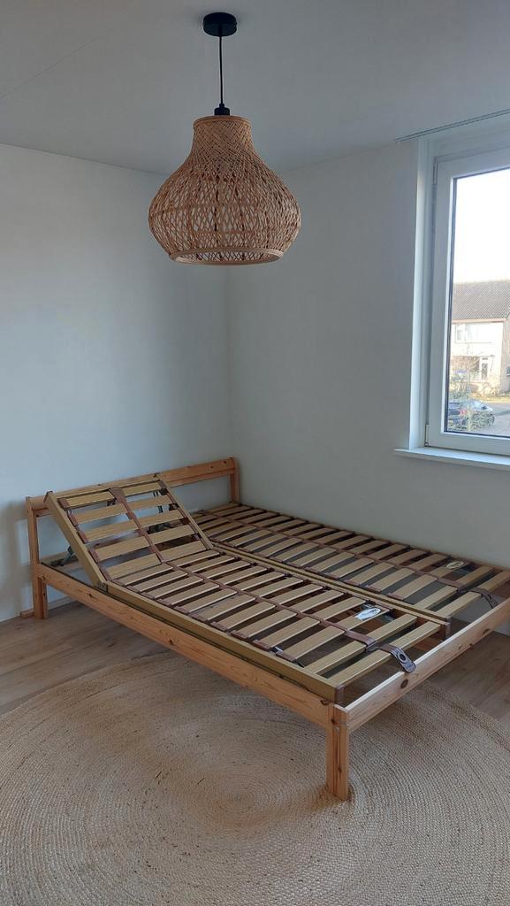 Houten bedframe incl lattenbodems, Huis en Inrichting, Slaapkamer | Bedden, Tweepersoons, 140 cm, Hout, Ophalen