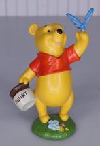 Winnie the Pooh vlinder Disney Store PVC figuur kerst, Ophalen of Verzenden, Winnie de Poeh of vrienden, Zo goed als nieuw, Beeldje of Figuurtje