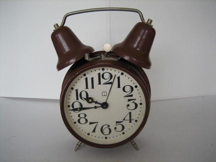 Hema alarm bells clock, Antiek en Kunst, Antiek | Klokken, Ophalen of Verzenden