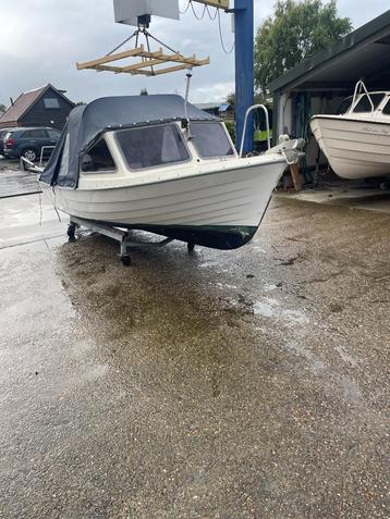 Rana 17 ft visboot deelbare kap met Yamaha F 9.9 DE  beschikbaar voor biedingen