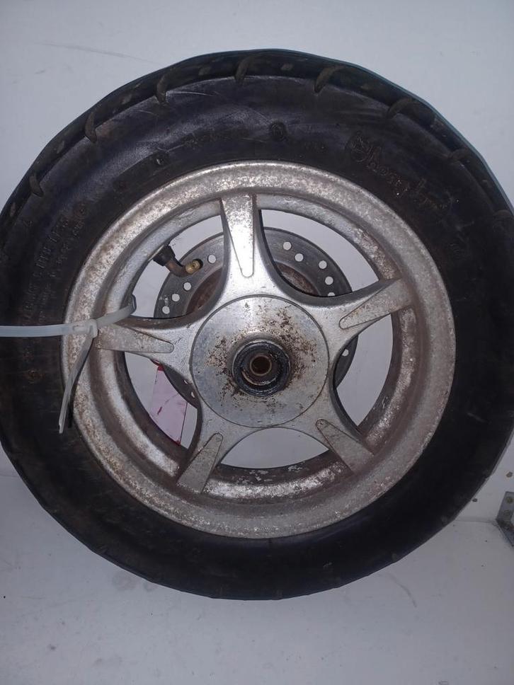 Bandenset riva gy6, Fietsen en Brommers, Brommeronderdelen | Scooters, Overige merken, Overige typen, Ophalen of Verzenden