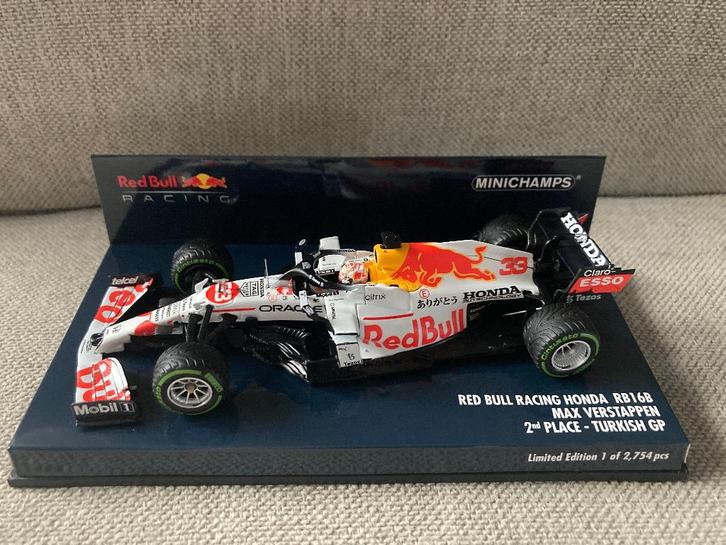 ✅ Max Verstappen 1:43 2nd Turkish GP 2021 Arigato (Japan GP), Verzamelen, Automerken, Motoren en Formule 1, Nieuw, Formule 1, Ophalen of Verzenden