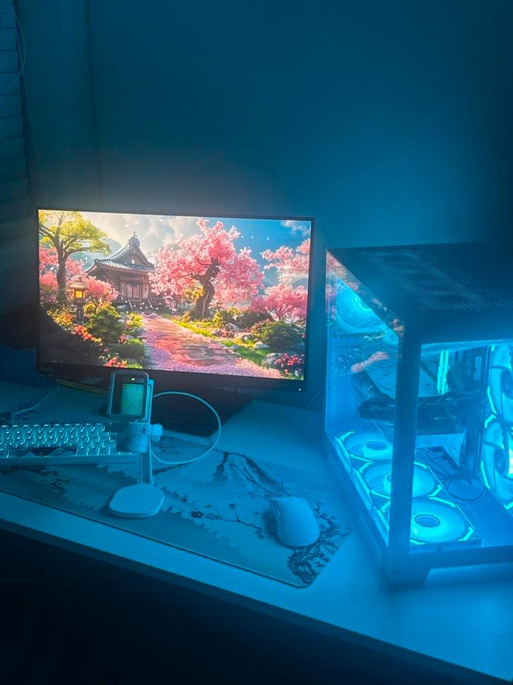 Brand New all white gaming pc, Computers en Software, Desktop Pc's, Nieuw, 4 Ghz of meer, SSD, Gaming, Ophalen of Verzenden