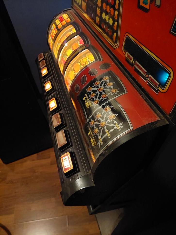 Gokkast Supatron, Verzamelen, Automaten | Gokkasten en Fruitautomaten, Gebruikt, Euro, Met sleutels, Ophalen