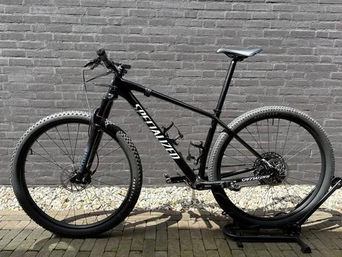 MTB Specialized zwart maat M, Fietsen en Brommers, Fietsen | Mountainbikes en ATB, Zo goed als nieuw, Overige merken, Hardtail