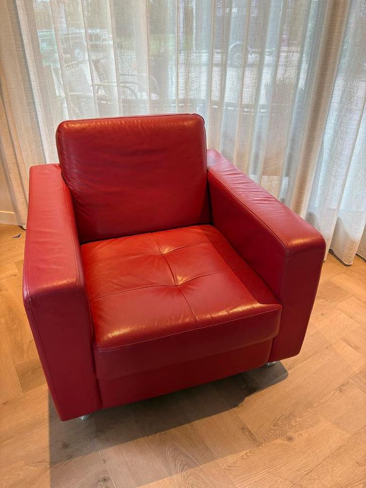 Rode leren N-joy fauteuil (Goossens), Huis en Inrichting, Fauteuils, Zo goed als nieuw, Leer, 75 tot 100 cm, Ophalen of Verzenden