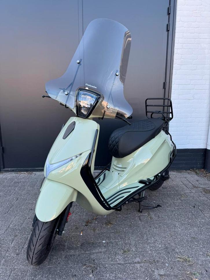 LA SOURIS VALEXIM MINT GROEN | BLAUW | 1084 KM | 11/2024, Fietsen en Brommers, Scooters | Yamaha, Zo goed als nieuw, Overige modellen