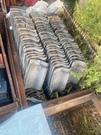 Ongeveer 300 mooie, gratis dakpannen, Doe-het-zelf en Verbouw, Dakpannen en Dakbedekking, Ophalen, Steen of Klei, Zwart, Zo goed als nieuw