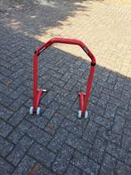 Steun voor achterwiel van een motor.   Breedte instelbaar., Ophalen, Zo goed als nieuw