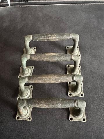 4 Oude Jaren 30 Handgrepen beschikbaar voor biedingen