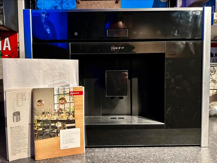 Neff inbouw koffievolautomaat koffiemachine connect, Witgoed en Apparatuur, Koffiezetapparaten, Zo goed als nieuw, Gemalen koffie