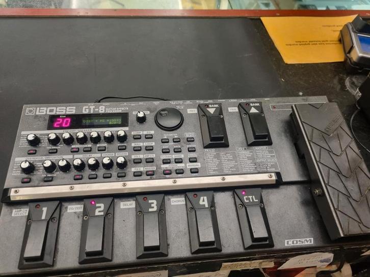 Boss GT-8 Gitaar Effecten Processor, Muziek en Instrumenten, Licht en Laser, Gebruikt, Licht, Ophalen of Verzenden