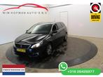 Peugeot 308 SW 1.2 PureTech Blue Lease Premium Pano Cam Navi, 65 €/maand, Gebruikt, 1199 cc, Leder en Stof