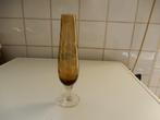 vaasje glaskristal, met lange hals, oud, Ophalen of Verzenden