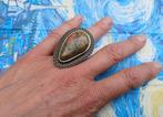 Zeer opvallende ring, Sieraden, Tassen en Uiterlijk, Ophalen of Verzenden, Zo goed als nieuw, Zilver, Dame