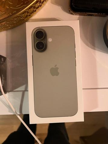 iPhone 17 Groen - 256GB beschikbaar voor biedingen