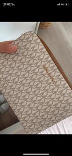 Michael kors dames tas, Sieraden, Tassen en Uiterlijk, Tassen | Damestassen, Ophalen, Zo goed als nieuw, Beige, Overige typen