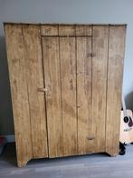 Antieke houten kast, Ophalen